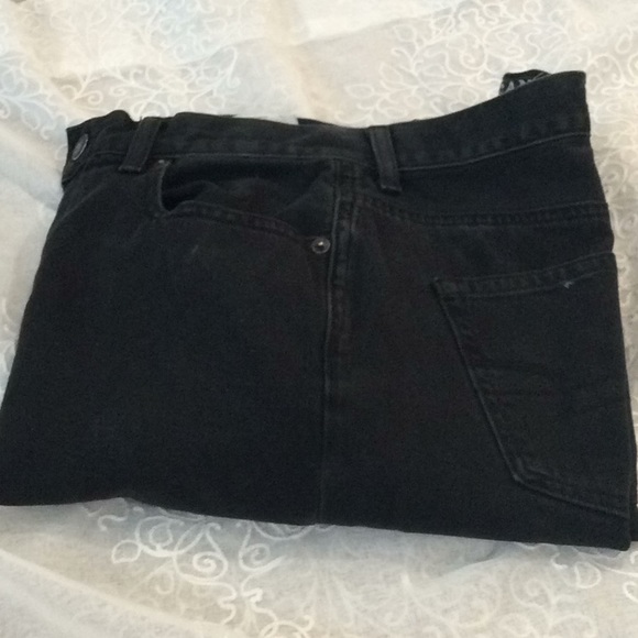 American Eagle Outfitters Denim - American Eagle “Mom Jean” hi-rise Black 8R